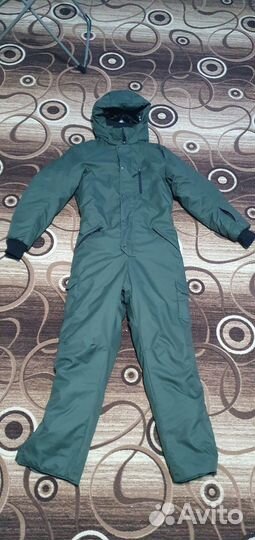 Зимний комбинезон новый