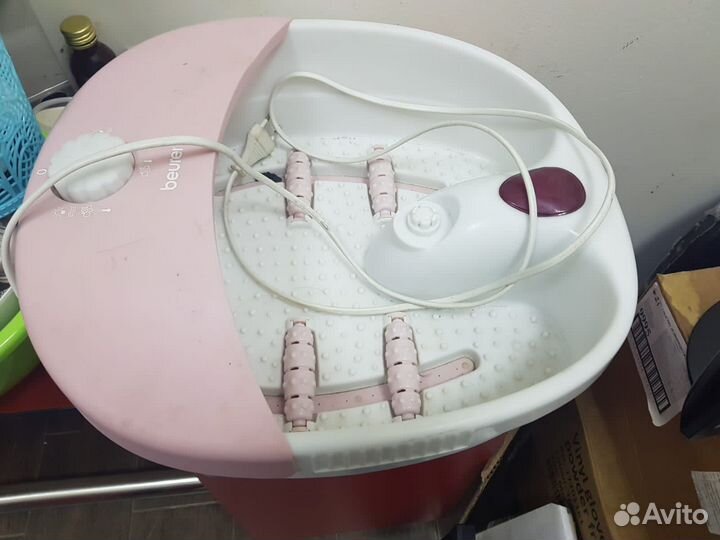 Педикюрная подставка и ванночка для педикюра