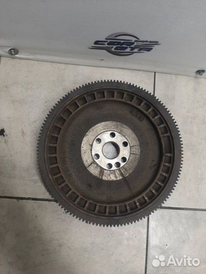 Маховик МКПП Ford Focus седан sida 2009