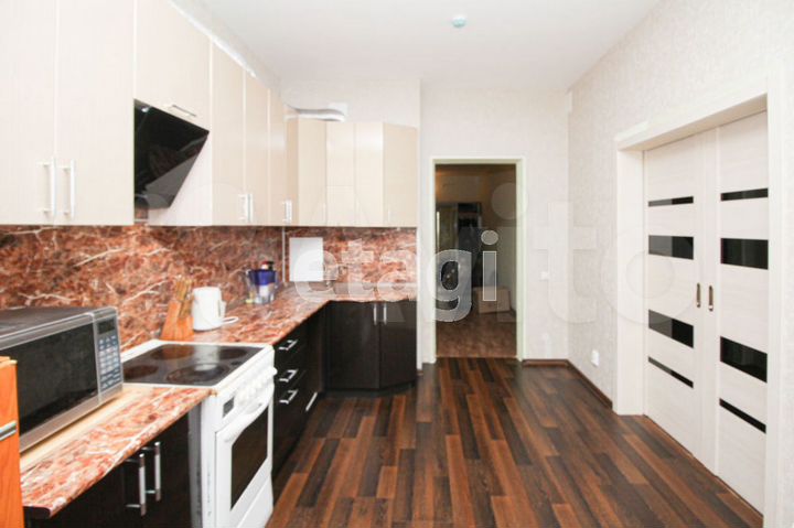 2-к. квартира, 86,7 м², 3/12 эт.