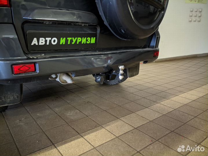 Фаркоп UAZ Patriot c 2014 - съемный квадрат