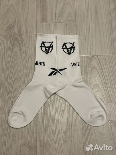 Носки Vetements Anarchy