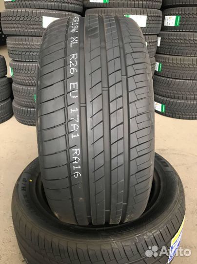 Kapsen RS26 Practical Max HP 285/35 R21 105Y