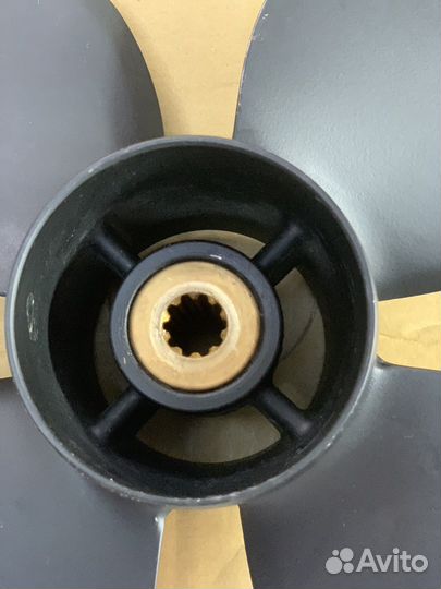 Винт гребной Solas 4113-100-05A