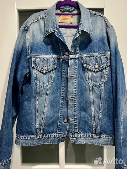 Джинсовая куртка levis