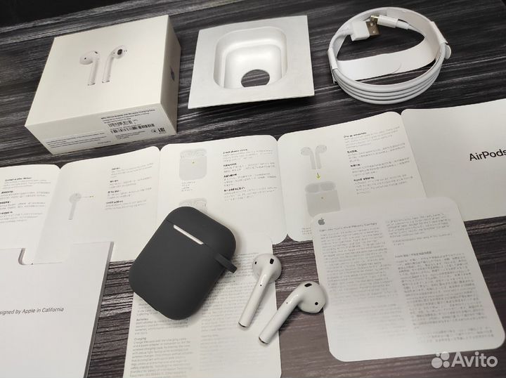 Airpods 2 (полный комплект, новые)