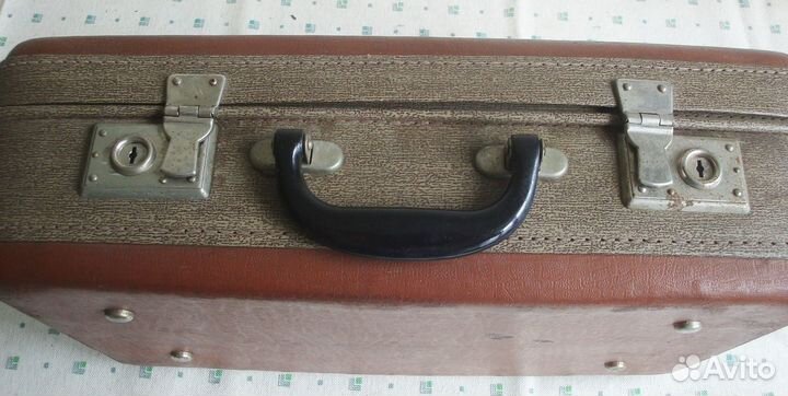 Чемодан старинный, СССР