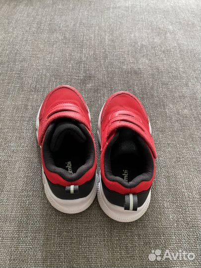 Кроссовки 26 размер