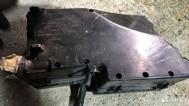 Блок предохранителей Mazda 3 BK