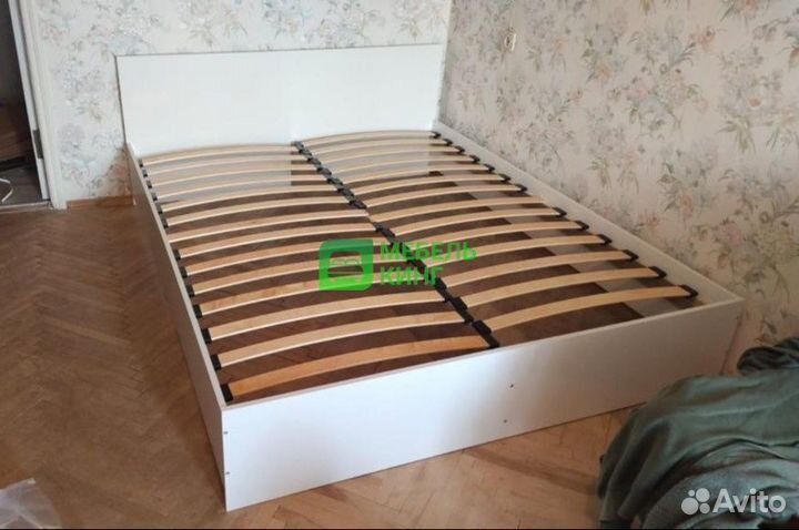 Кровать двуспальная 160х200