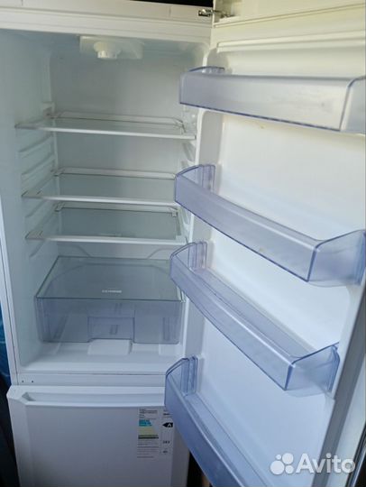Холодильник beko