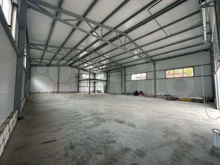 Свободного назначения, 400 м²