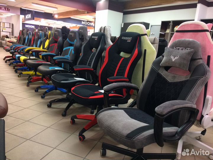 Компьютерное кресло новое