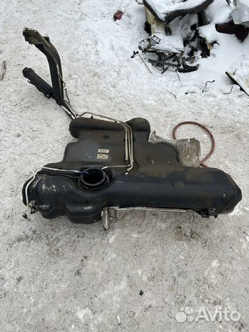 Топливный бак Skoda Rapid 2019 год