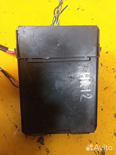 Реле управления блок предохранителей Nissan HR12 D