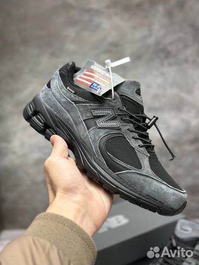Кроссовки New Balance 2002R Gore-tex