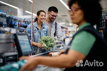 Кассир без опыта с еженедельной оплатой