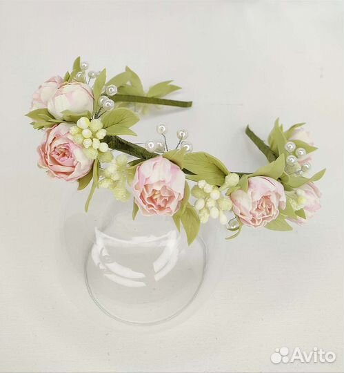 Ободок для волос с цветами