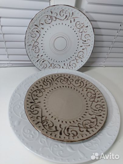Набор тарелок