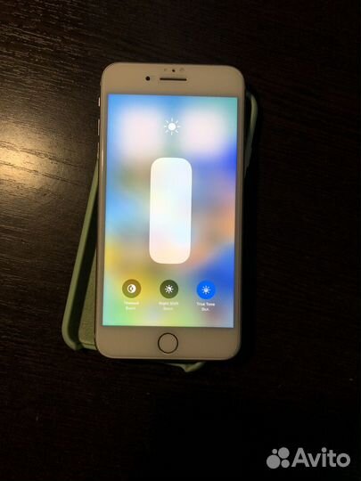 iPhone 8 Plus, 64 ГБ