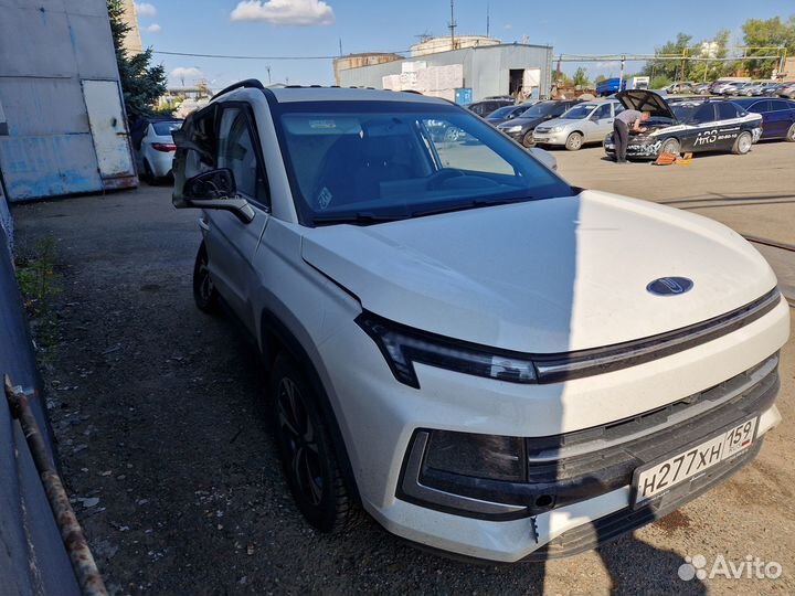 В разборе Москвич 3 1,5 МКПП