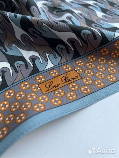 Шелковый платок шейный