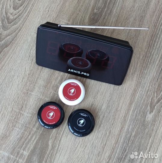 Кнопка вызова официанта для ресторана с табло