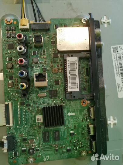 Телевизор Samsung UE40J5200AU на запчасти