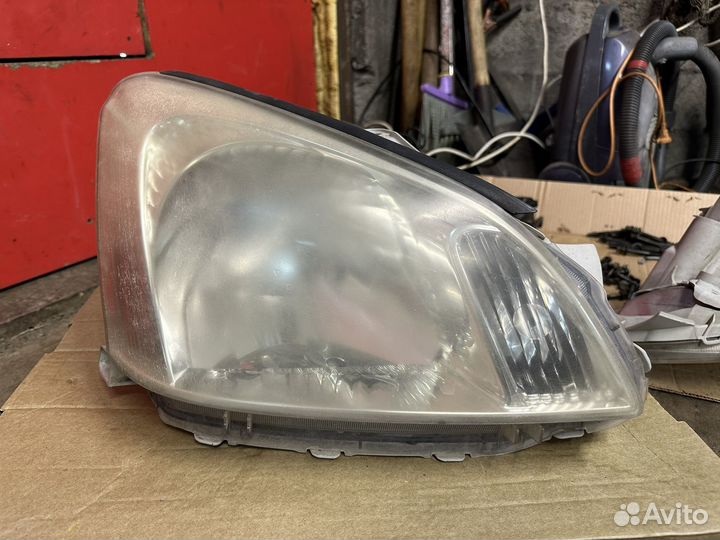 Фара левая premio 245