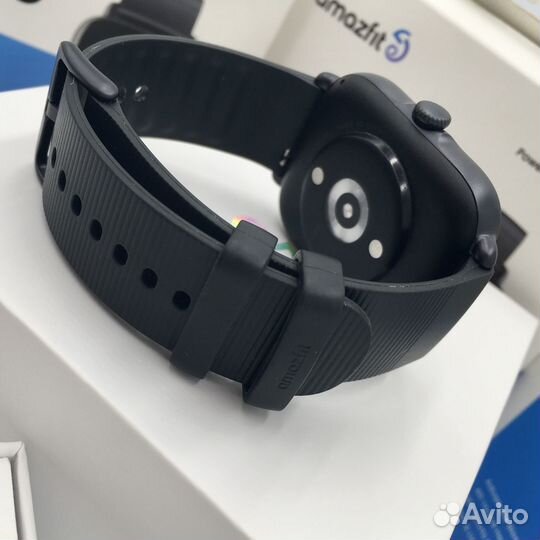 Смарт часы Amazfit GTS 3 A2035 Графитово Черный