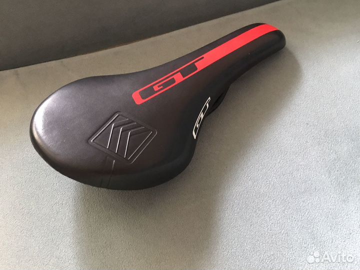 Седло для велосипеда GT