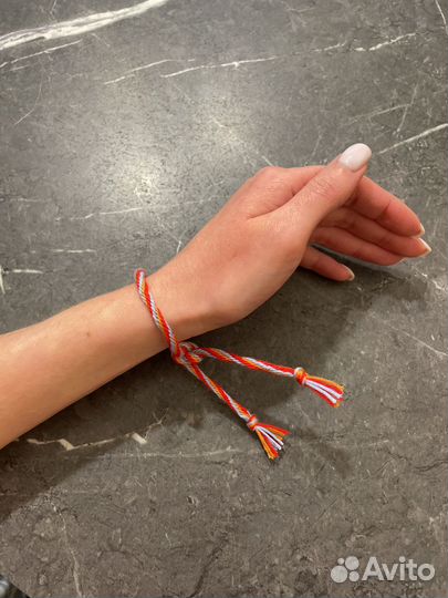 Фенечка женская