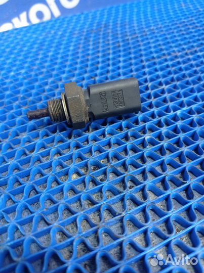 Датчик температуры Renault Clio седан K4JA712 2001