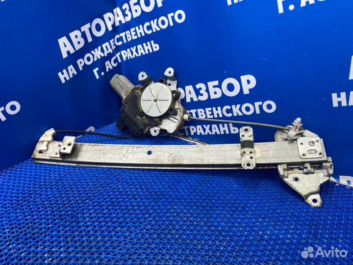 Задний правый стеклоподъемник Mitsubishi Lancer