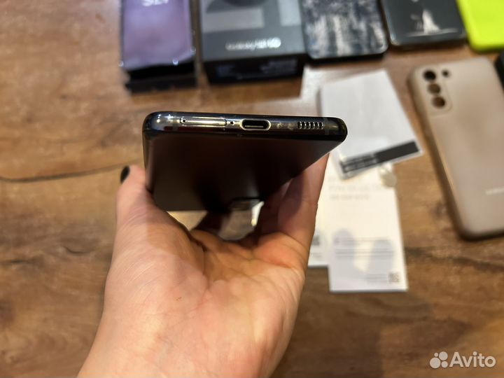 Samsung Galaxy S21 5G, 8/256 ГБ