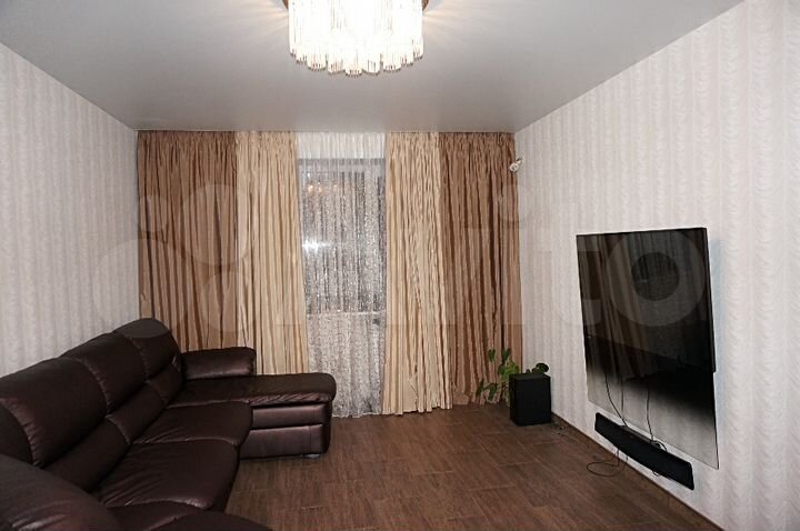 3-к. квартира, 70 м², 3/10 эт.