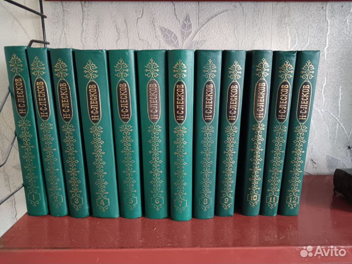 Продам книги