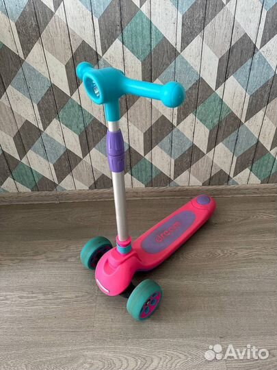 Самокат детский трехколесный