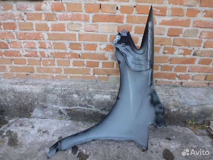 Мазда CX-7 крыло переднее правое c 2006