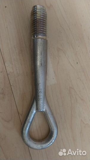 Буксировочный крюк на Ниссан Кашкай