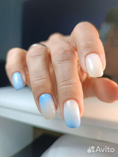 Маникюр Левый берег Маяк Молл