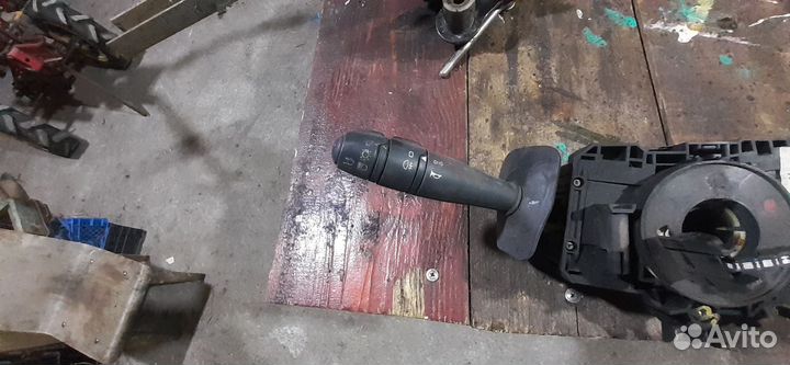 Подрулевой переключатель renault logan 1