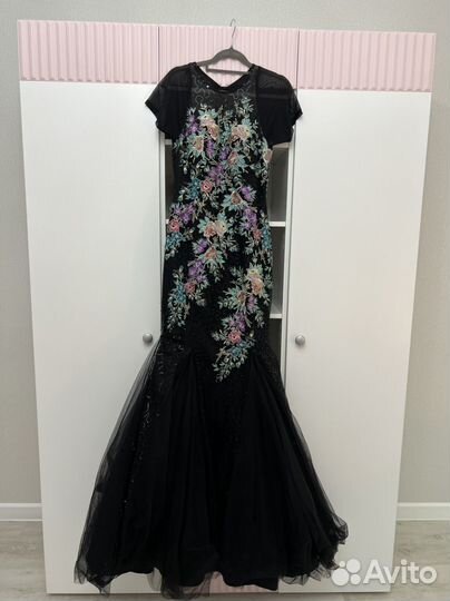 Вечернее платье в пол 40 42