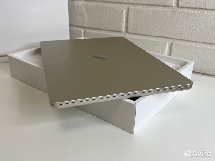 Apple macbook air 13 2022 m2 8/256