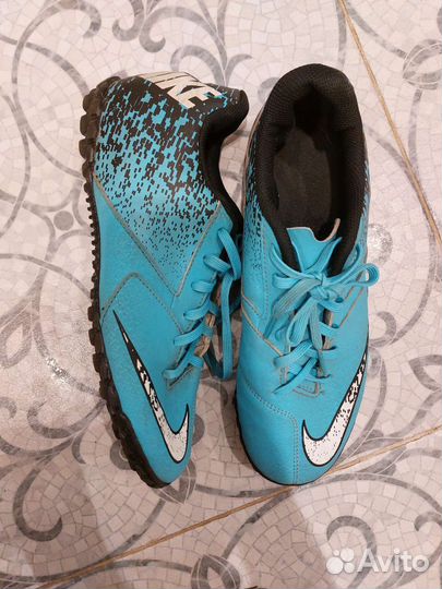 Сороконожки nike Bomba размер39.5-40