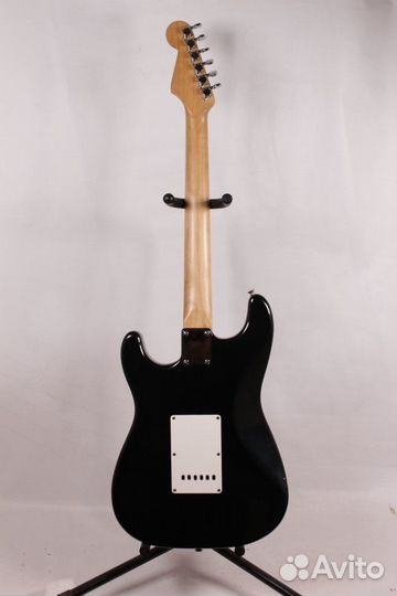 Fender Stratocaster Japan 1986 Электрогитара