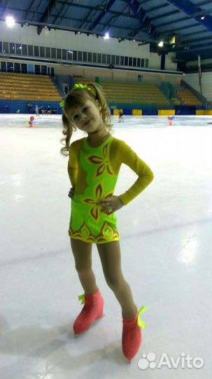 Платье для фигурного катания