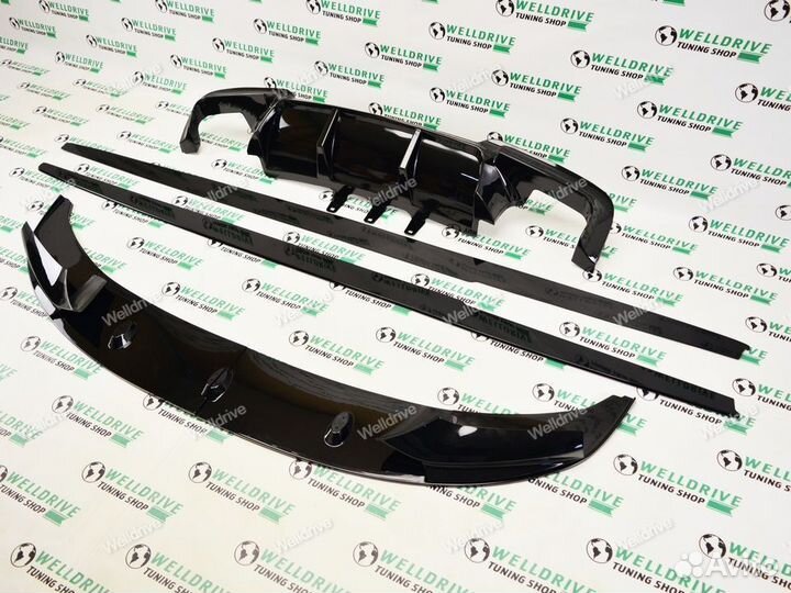 Обвес BMW 5 F10 M-Performance лезвия черный глянец