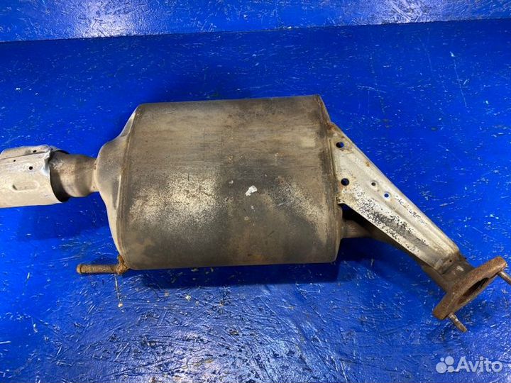 Глушитель задний правый Infiniti M37 Y51 4 3.7