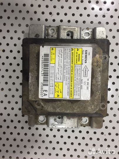 Электронный блок Chevrolet Lanos седан 1.5